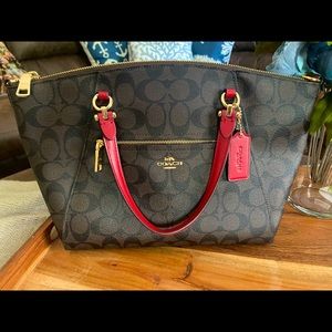 NWT Coach Signature Prairie Handbag/Crossbody bag